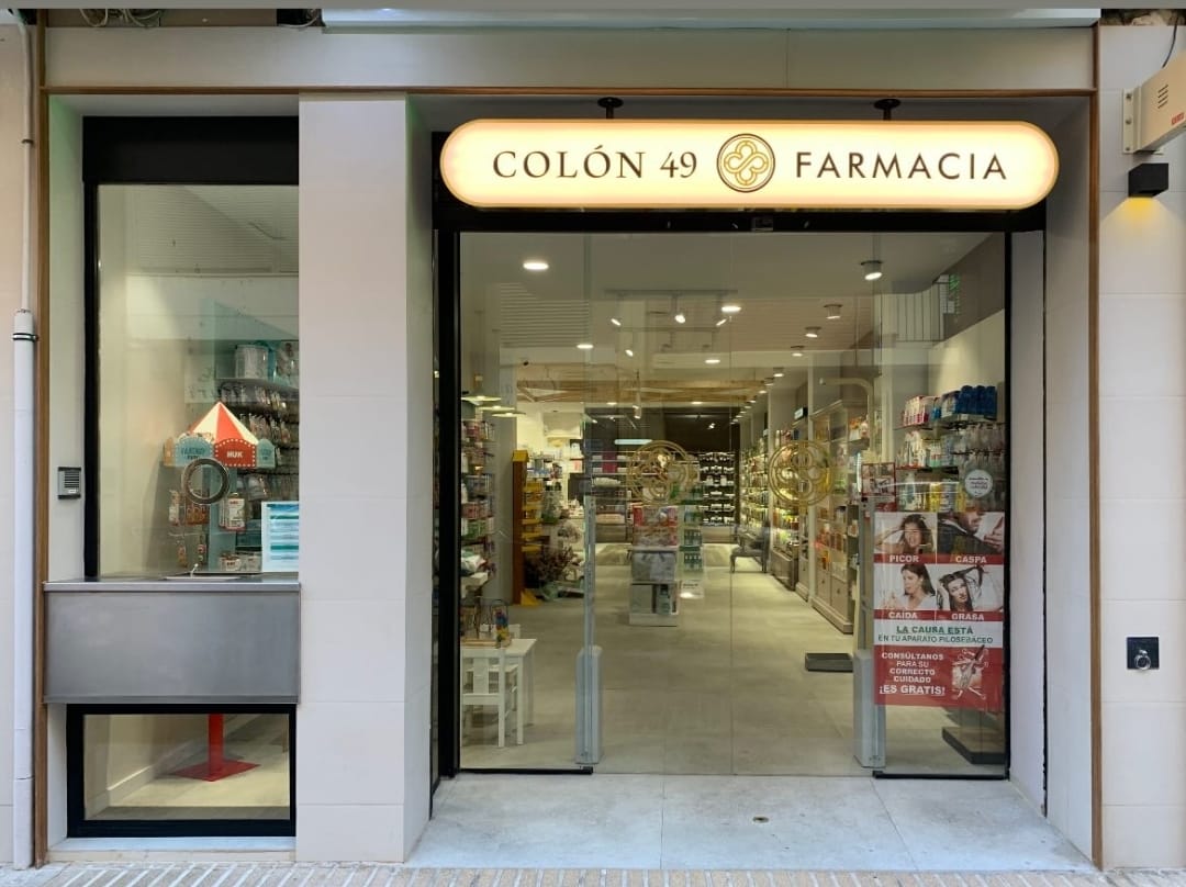 Paiporta: Abierta la Farmacia Colón 49